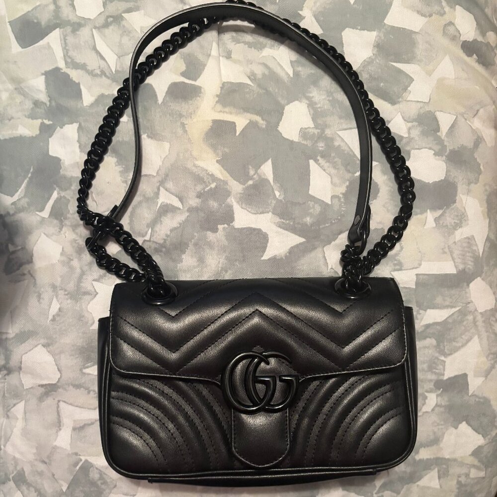 AUTHENTIC GUCCI MARMONT SMALL SHOULDER BAG